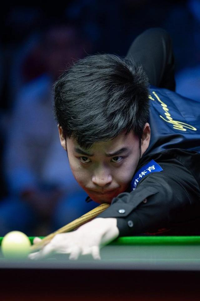 俱乐部通过 俱乐部通过