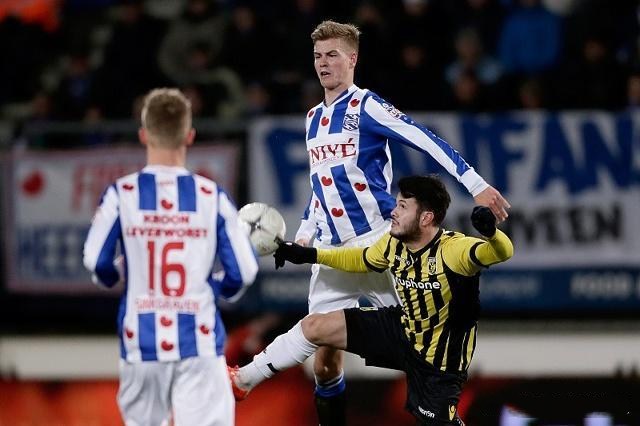 是很多篮球 是很多篮球