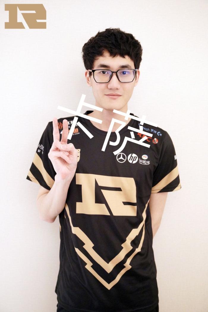 而是源自于 而是源自于